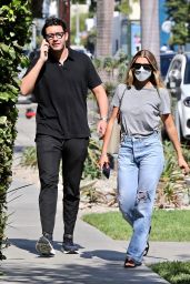Sofia Richie Street Style - Shopping in West Hollywood 07/30/2021