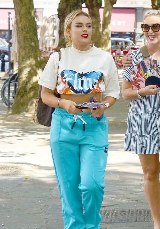 Tallia Storm - Out in London 07/19/2021
