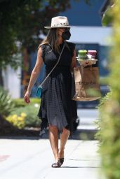 Vanessa Minnillo at Erewhon Market in West Hollywood 07/27/2021