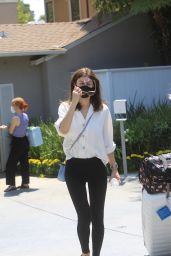 Alexandra Daddario – Leaves Jennifer Klien’s Day of Indulgence in Brentwood 08/15/2021