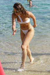 Amanza Smith on the Beach in Mykonos 08/01/2021