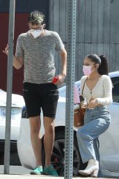Ariana Grande - Out in Los Angeles 08/13/2021
