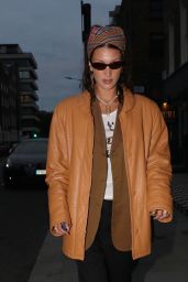 Bella Hadid - Out in London 08/17/2021