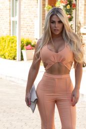 Bianca Gascoigne - Out in North London 08/24/2021
