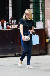 Chloe Sevigny Street Style - New York 08/09/2021