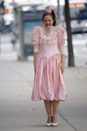 Drew Barrymore - Filming an Unknown Project in NY 08/25/2021