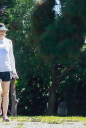 Ellen Pompeo and Husband Chris Ivery - Hiking at Griffith Park in Los Feliz 08/02/2021
