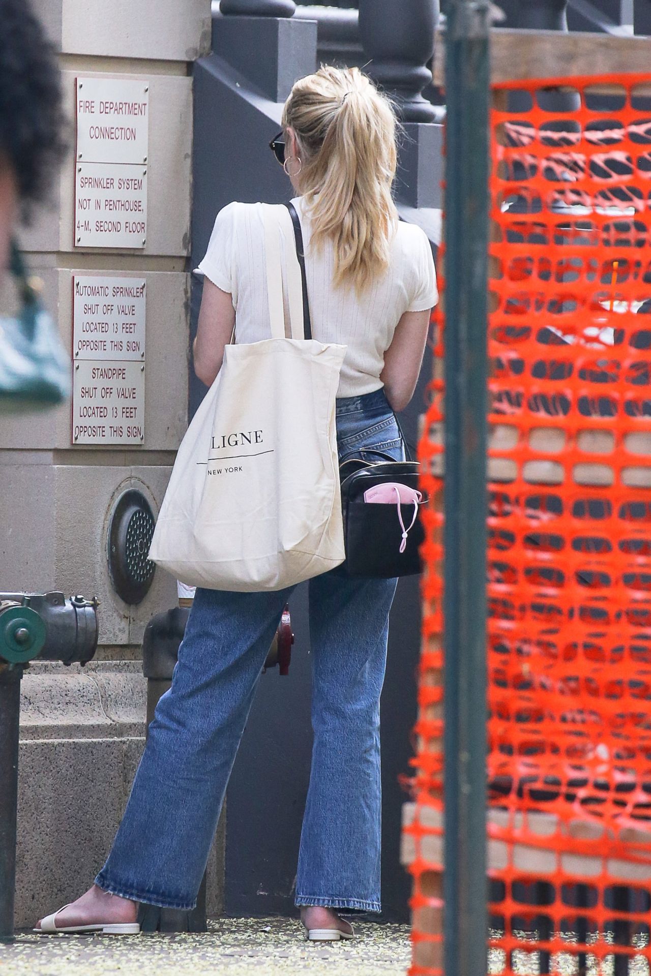 Emma Roberts - Out in New York 08/07/2021.