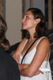 Gal Gadot Night Out in Rotchild Street - Cantina Restaurant in Tel Aviv 08/22/2021