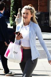 Georgia Toffolo - Out in Chelsea 08/25/2021