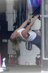 Hilary Duff in Gym Ready Outfit - Los Angeles 08/06/2021