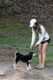 Jamie Chung - Hike in LA 08/24/2021