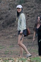 Jamie Chung - Hike in LA 08/24/2021