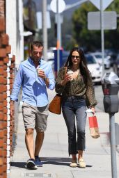 Jordana Brewster at the Brentwood Country Mart 08/04/2021
