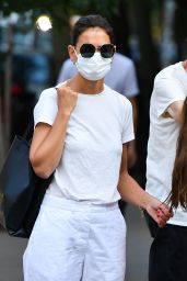 Katie Holmes - Out in New York 08/13/2021
