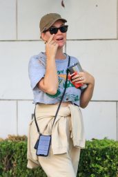 Katy Perry in Casual Outfit - West Hollywood 08/24/2021