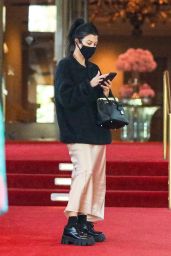 Kourtney Kardashian at the Beverly Hills Hotel 08/09/2021