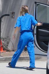 Kristen Bell in a Blue Sweats - Los Feliz 07/30/2021