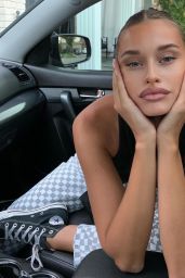 Lexi Wood - Live Stream Video and Photos 08/06/2021