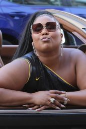 Lizzo - Rodeo Drive in Beverly Hills 08/13/2021