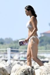 Melanie Sykes in a Bikini on Holiday in Venice 08/12/2021