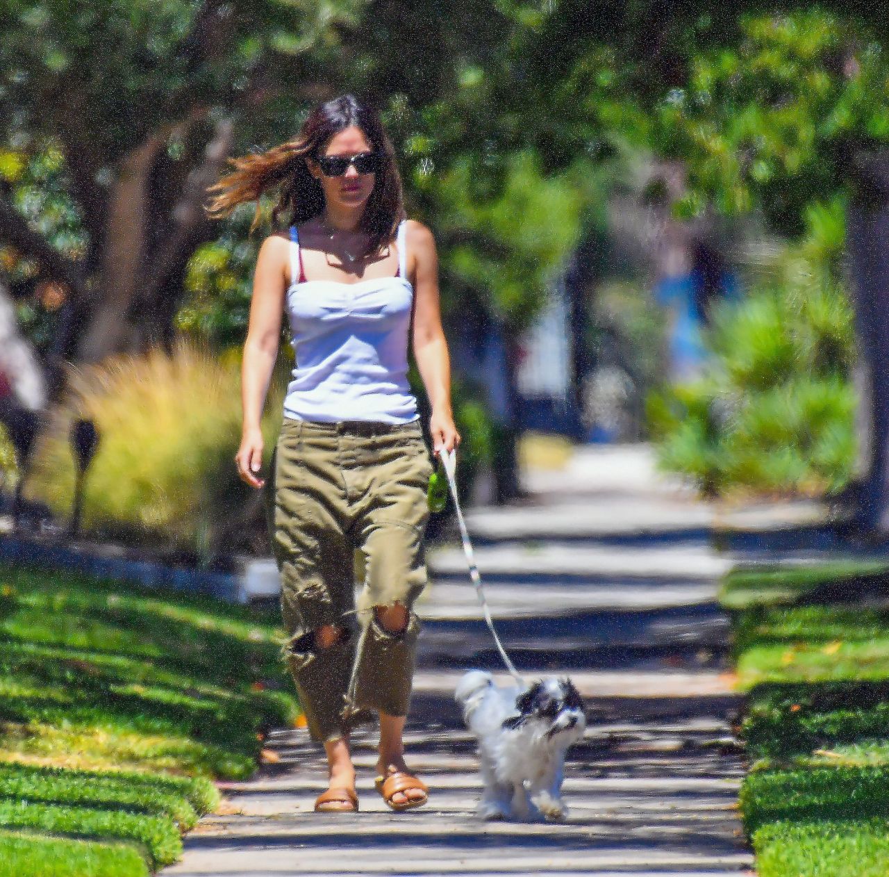 Rachel Bilson - Out in Studio City 08/11/2021 • CelebMafia