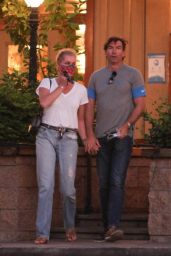 Rebecca Romijn and Jerry O