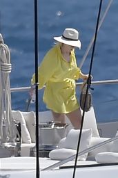 Rebel Wilson - sunbathing on a luxury yacht in Portofino 08/07/2021