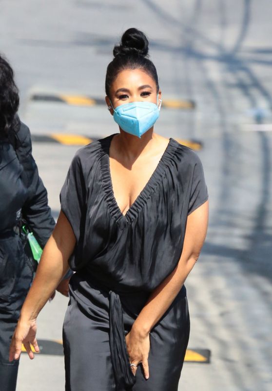 Regina Hall - Out in Los Angeles 08/12/2021