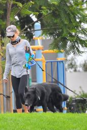 Renee Zellweger at the Park in Laguna Beach 08/23/2021