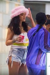 Rihanna - Shopping in New York 08/04/2021