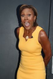 Robin Roberts on the Set of ABC Studios in New York 08/03/2021