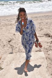 Shanola Hampton at the Beach in Malibu 08/03/2021