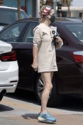Taryn Manning - Out in Palm Springs 08/24/2021