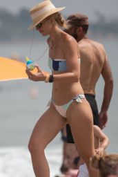 Vogue Williams in a Bikini - Costa del Sol 08/11/2021