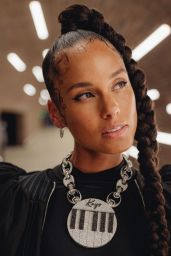 Alicia Keys - Live Stream Video and Photos 09/13/2021