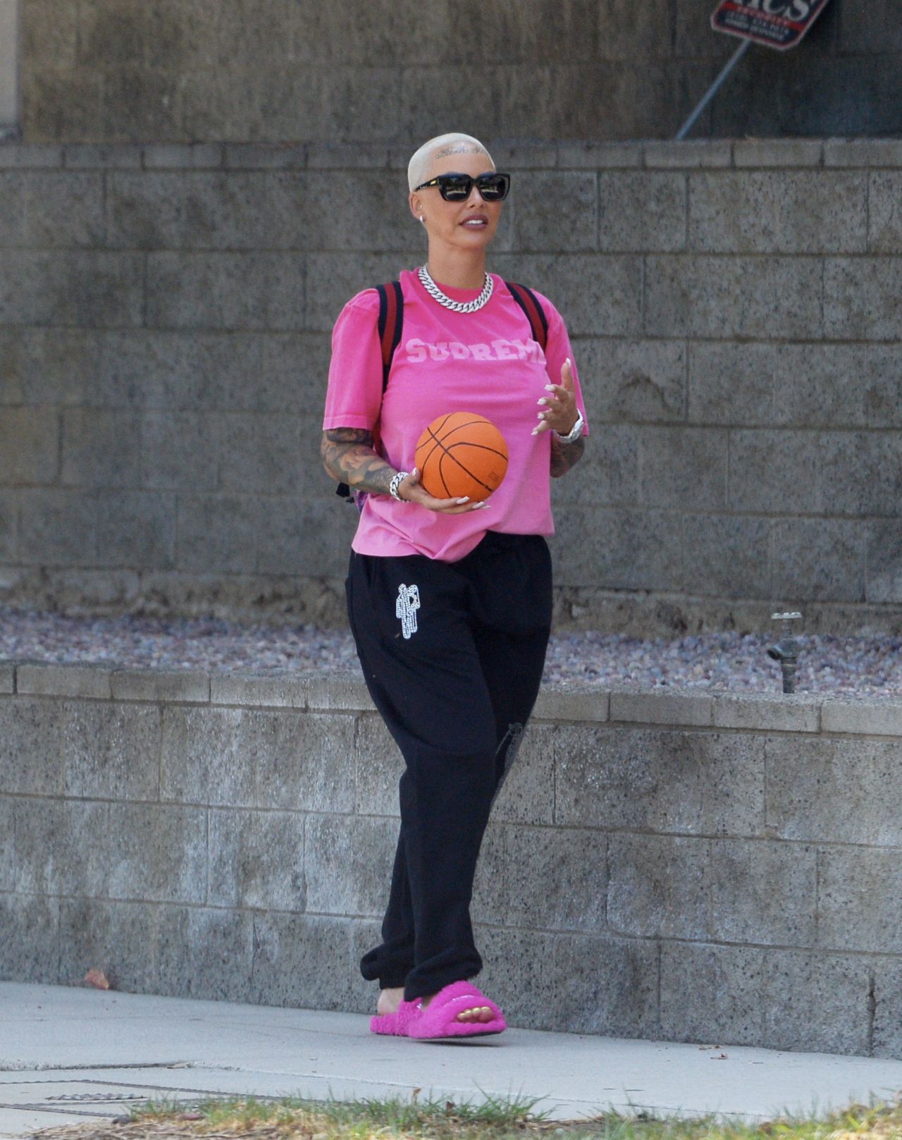 Amber Rose Style, Clothes, Outfits and Fashion • CelebMafia