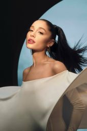 Ariana Grande - Allure Magazine 25th Annual Best of Beauty October 2021 Issue
