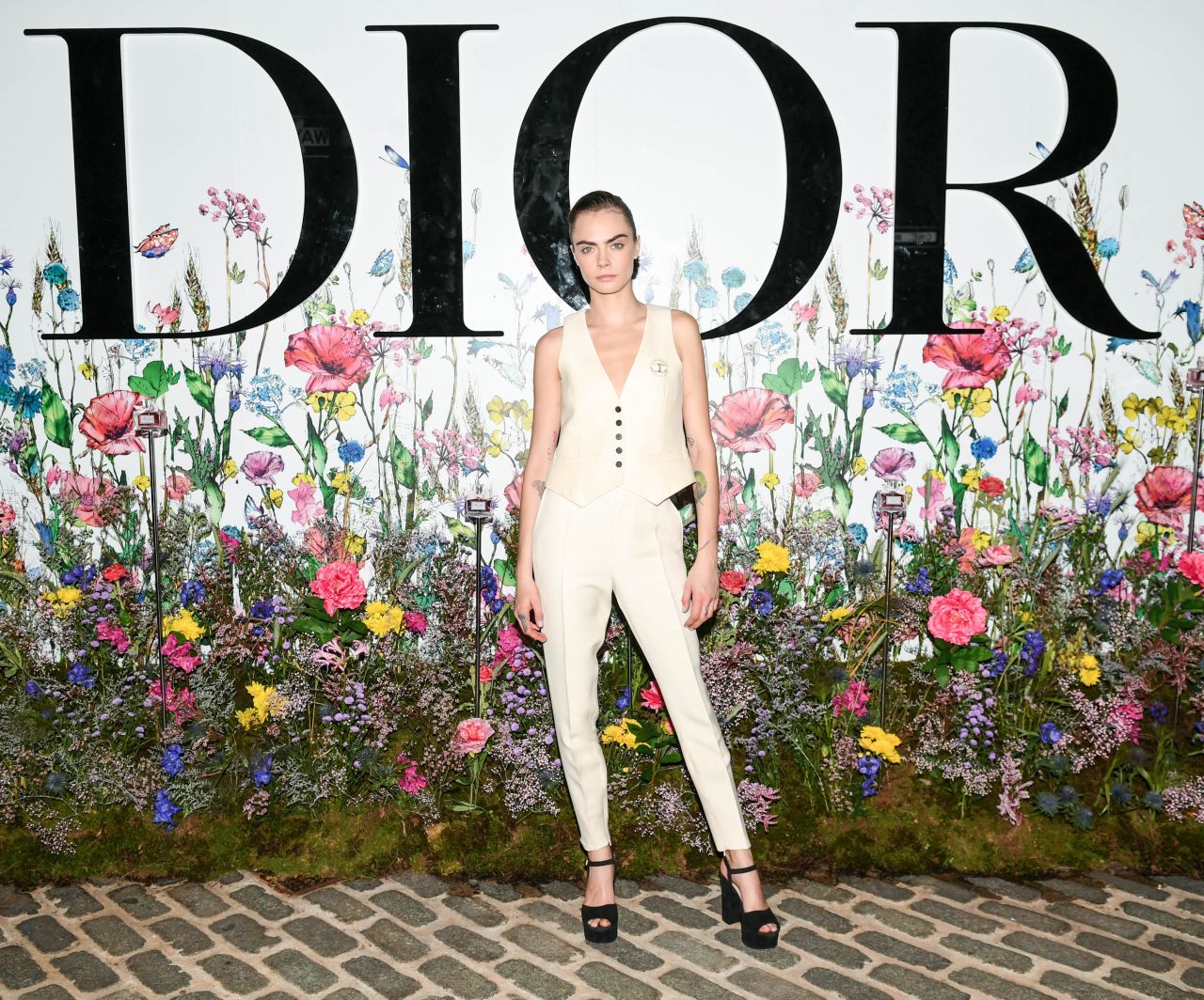 Cara Delevingne - Dior Beauty celebrates Miss Dior Event in New York 09 ...