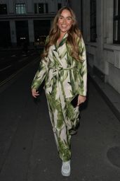 Chloe Ross Night Out Style - London 09/29/2021
