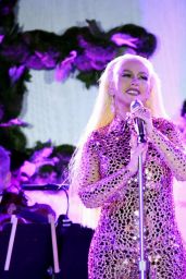 Christina Aguilera - YES 20th Anniversary Gala