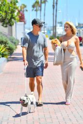 Courtney Stodden - Out in Marina Del Rey 08/28/2021