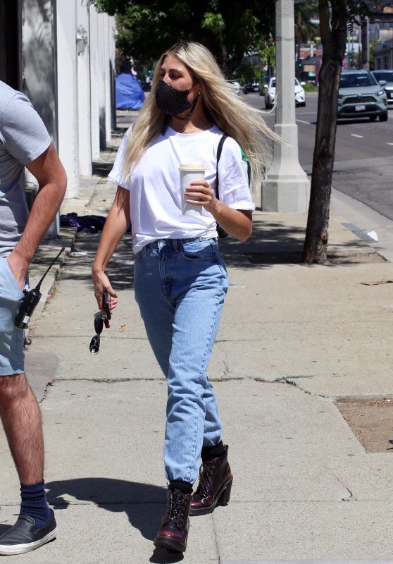Emma Slater - Out in Los Angeles 09/05/2021