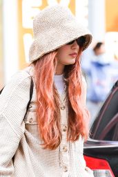 Gigi Hadid Wears a Bucket Hat - Out in NYC 09/21/2021