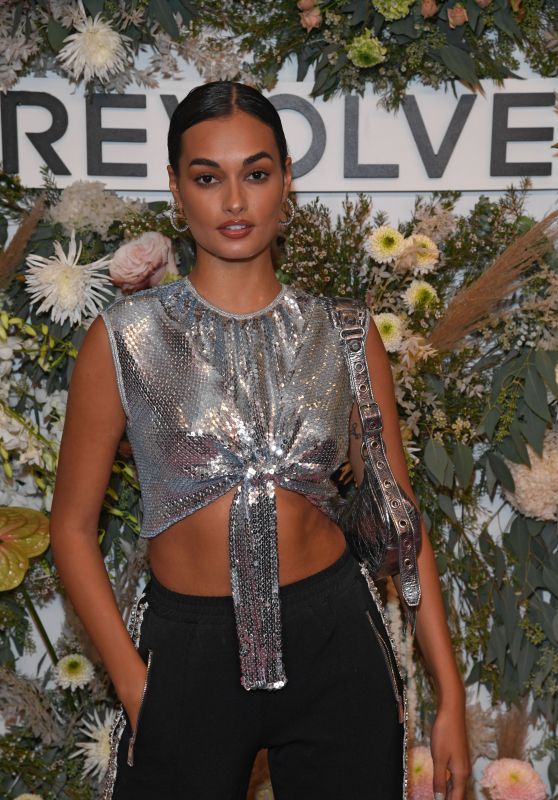 Gizele Oliveira – REVOLVE Gallery Private Event at Hudson Yards in NYC 09/09/2021