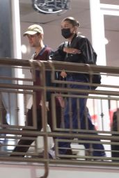 Hailey Rhode Bieber and Justin Bieber - Sunset Comix Comic Book Store in West Hollywood 08/31/2021