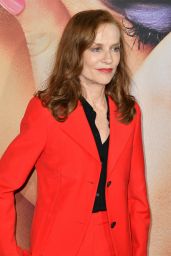 Isabelle Huppert – “The Eyes of Tammy Faye” Premiere in NYC 09/14/2021