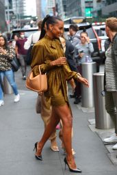 Jasmine Tookes - Arrives at the Revolve Gallery in New York 09/09/2021