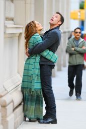 Jennifer Lopez and Ben Affleck - Kiss in NYC 09/26/2021
