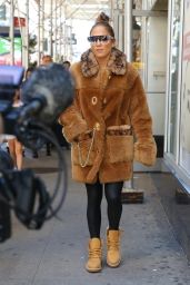 Jennifer Lopez - Out in New York City 09/24/2021